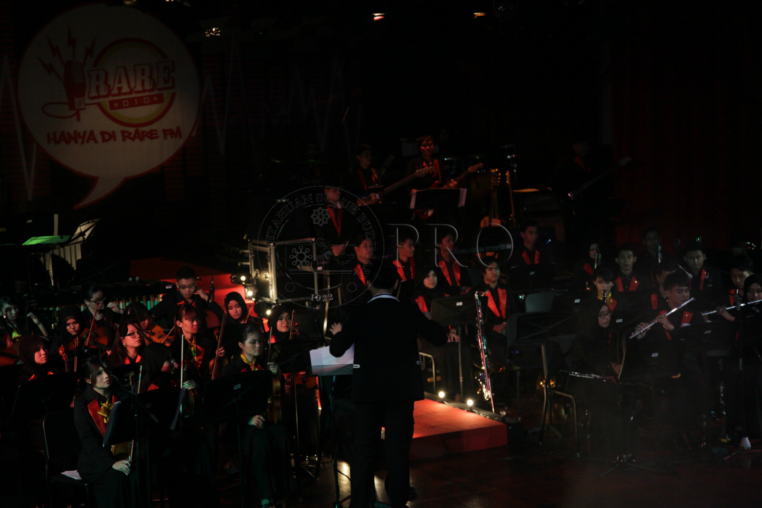 PRO 14 29 RARE IMG 0604